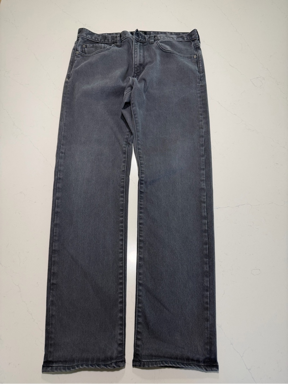 Banana Republic Men's Straight Jeans in Charcoal Gray